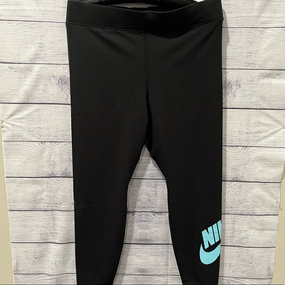 Plus Size Women's Essential High-Rise Leggings Black / Copa Blue 3X - Picture 7 of 10